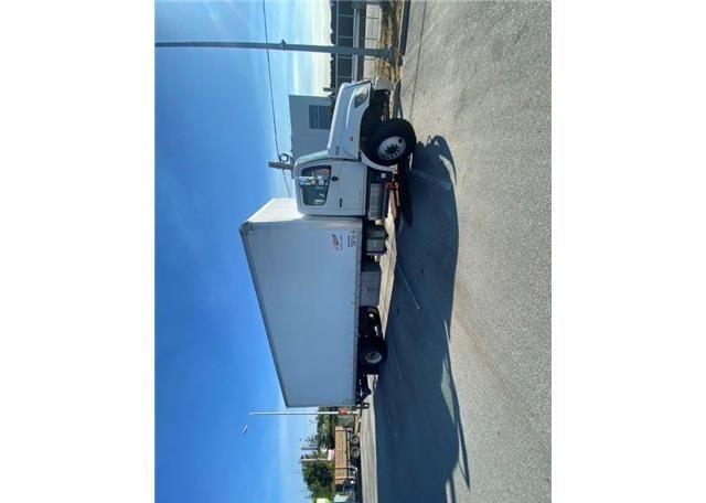 2016 HINO 338