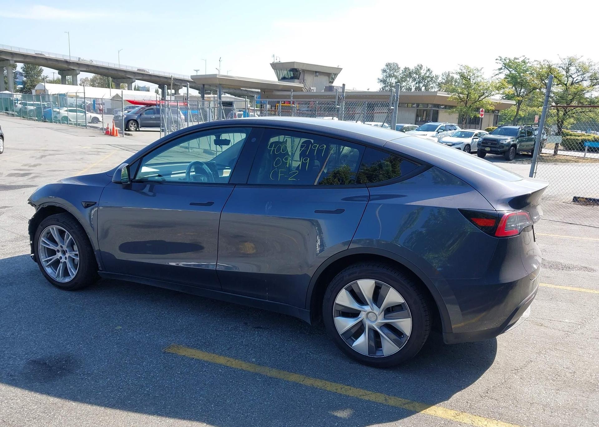 2023 TESLA MODEL Y