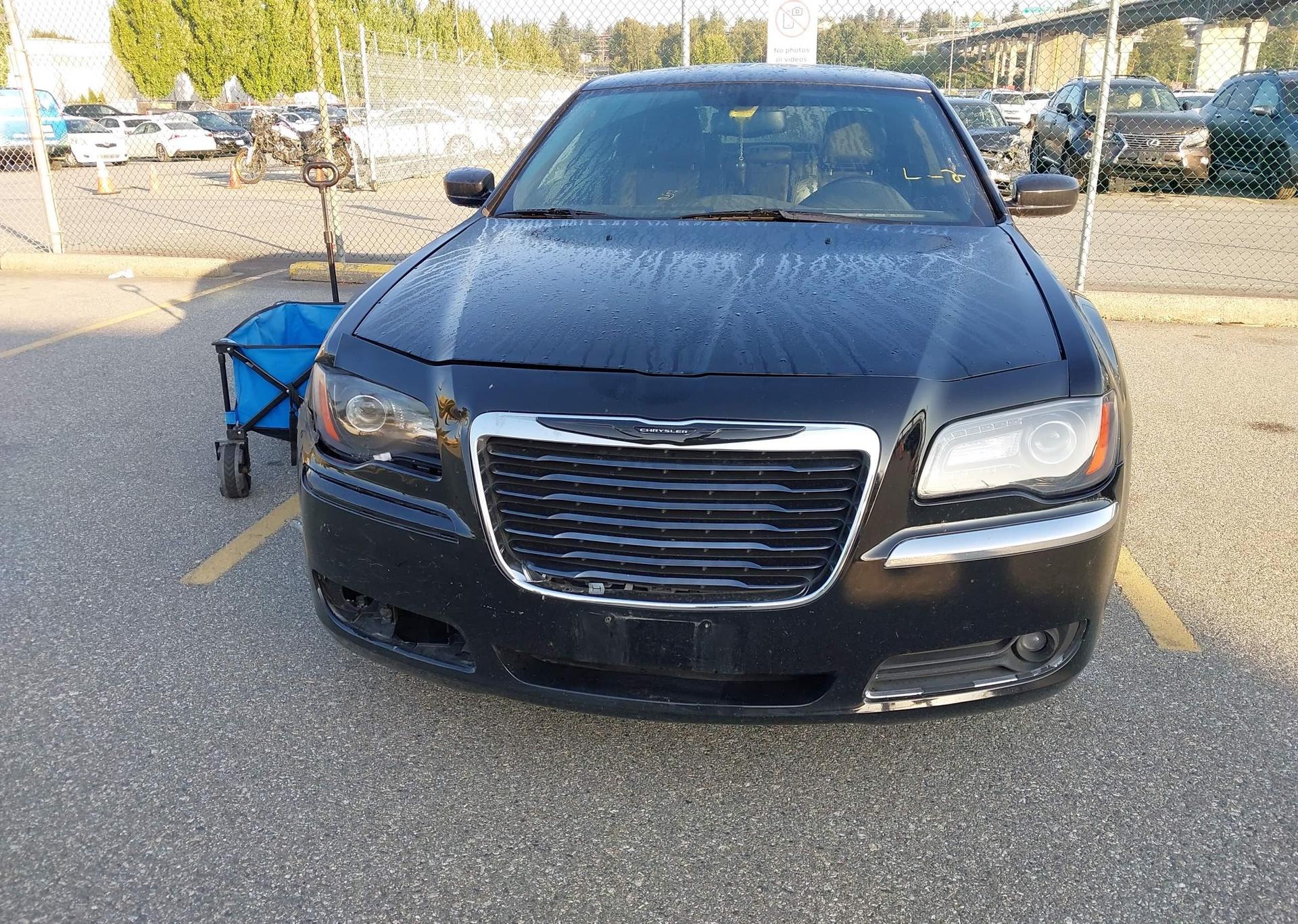 2013 CHRYSLER 300