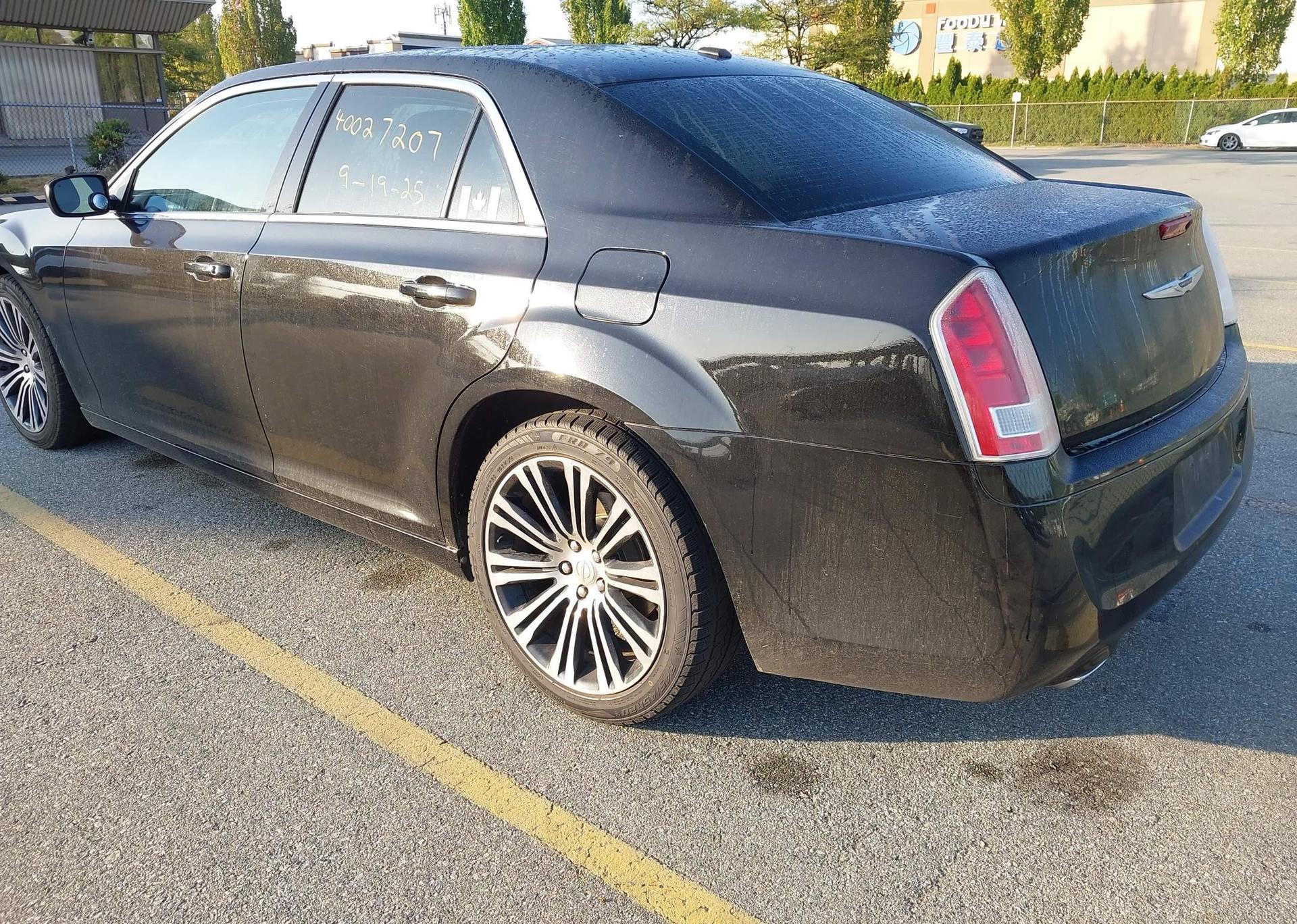 2013 CHRYSLER 300