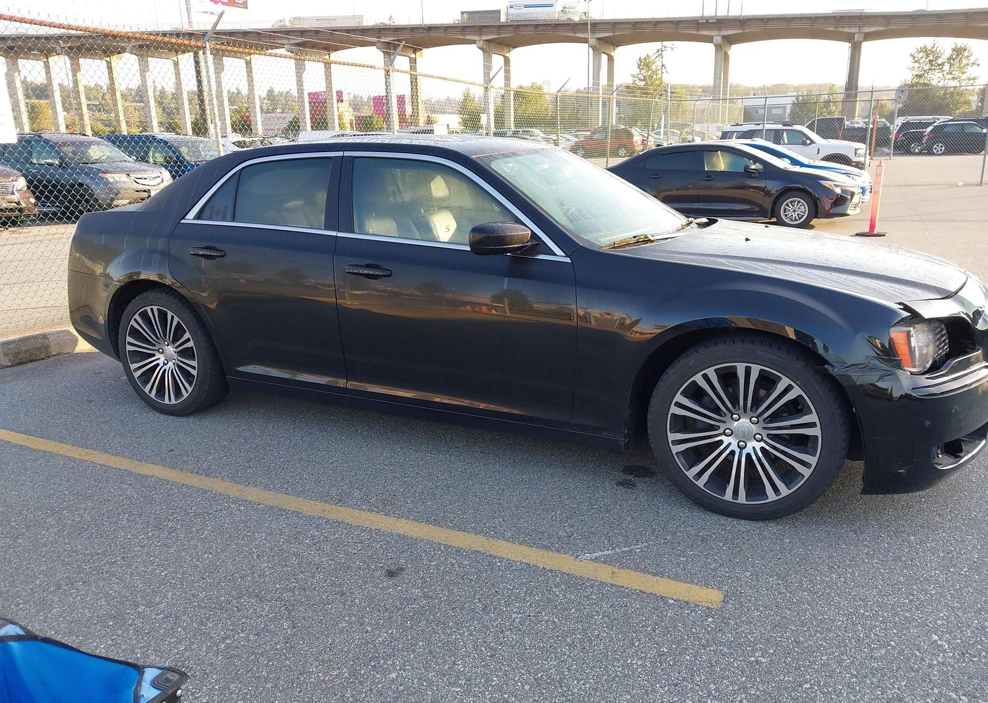 2013 CHRYSLER 300