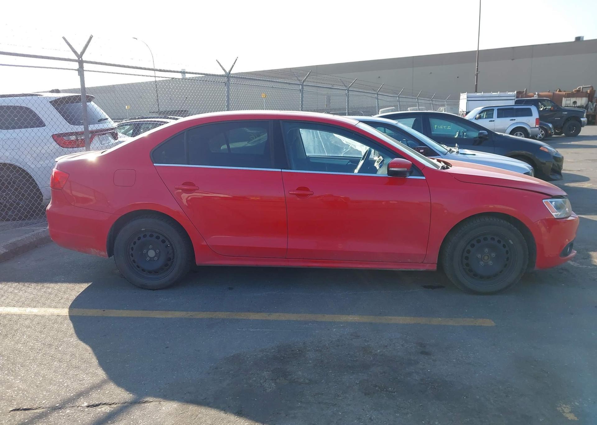 2014 VOLKSWAGEN JETTA