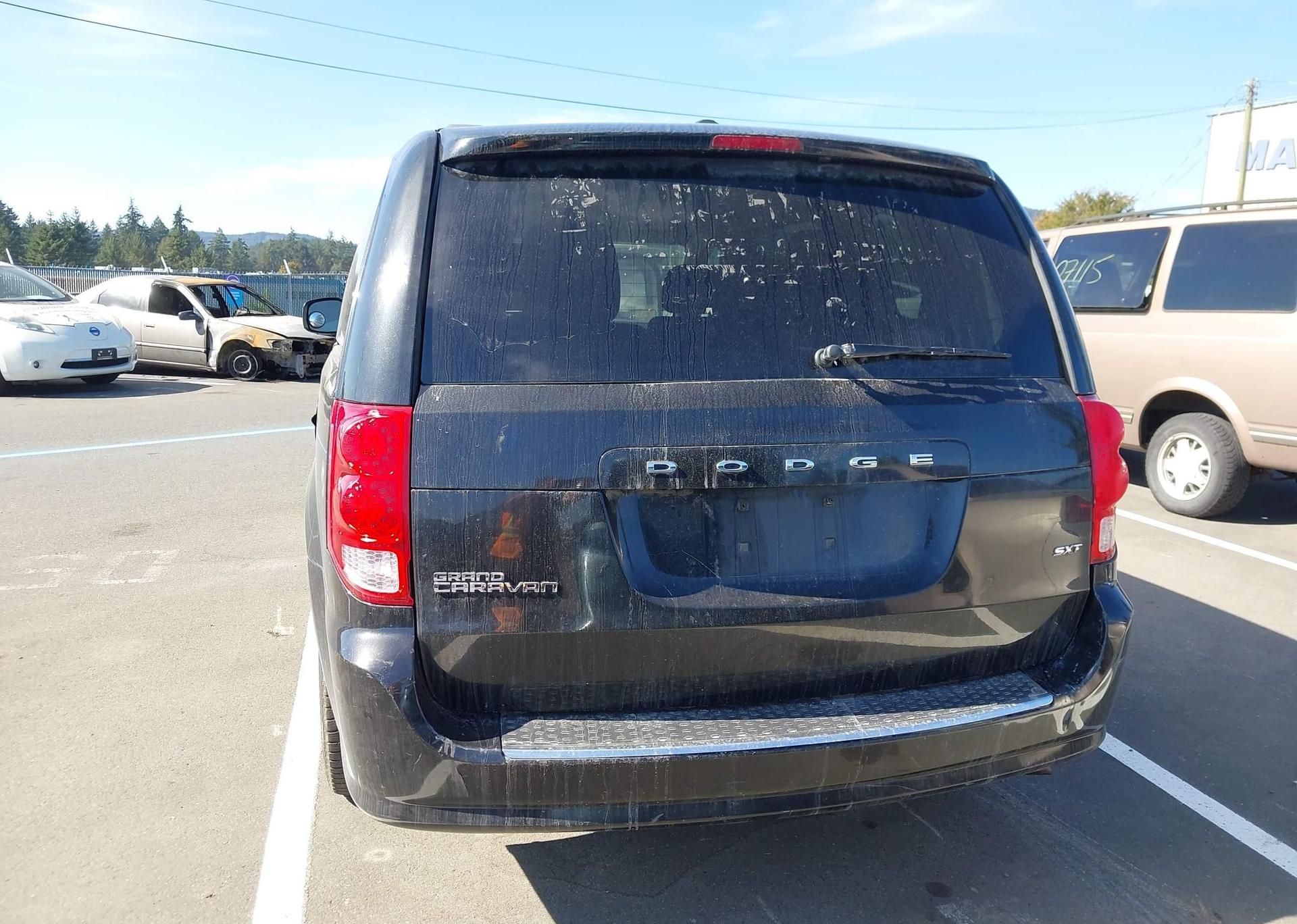 2016 DODGE GRAND CARAVAN SE