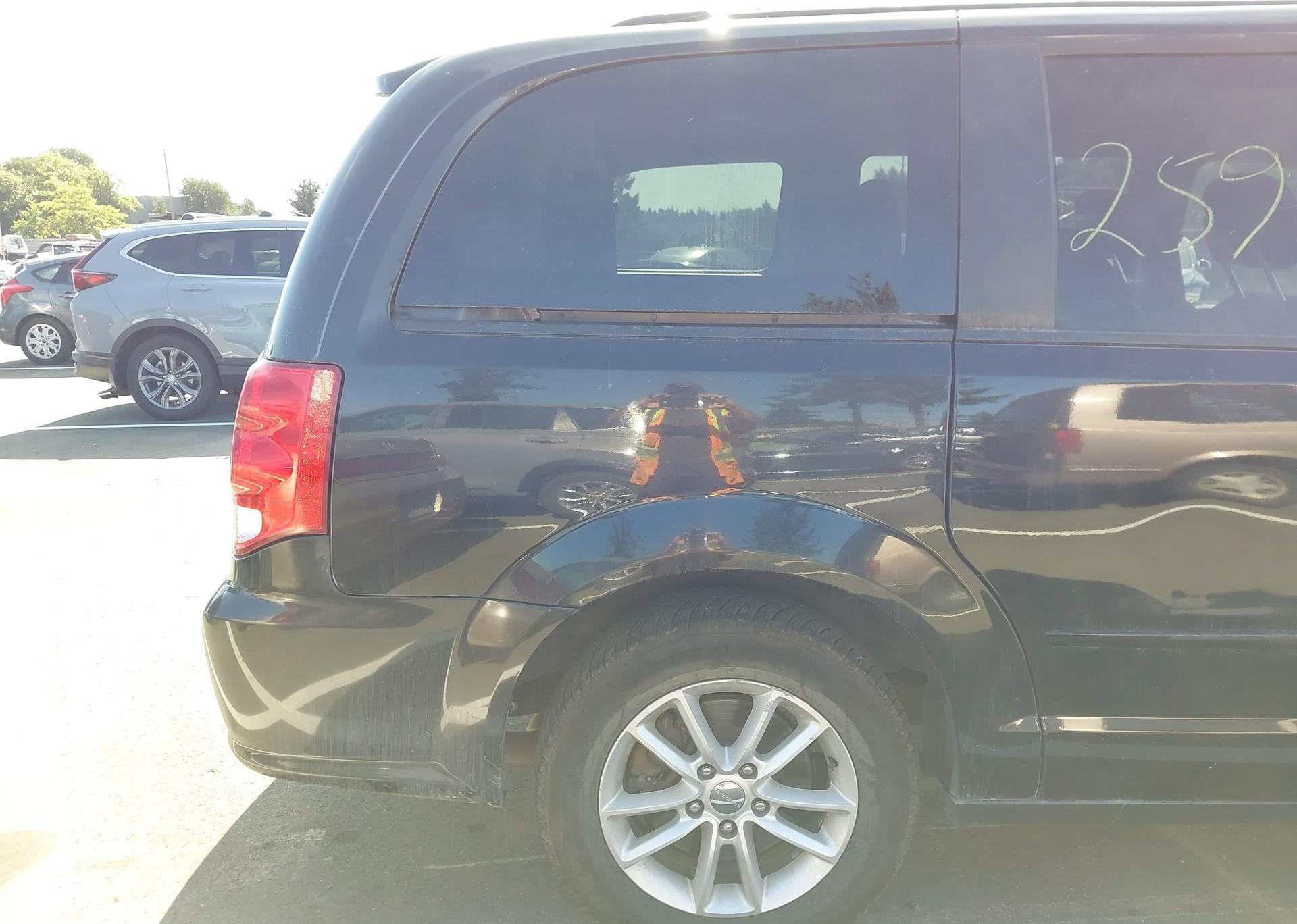 2016 DODGE GRAND CARAVAN SE