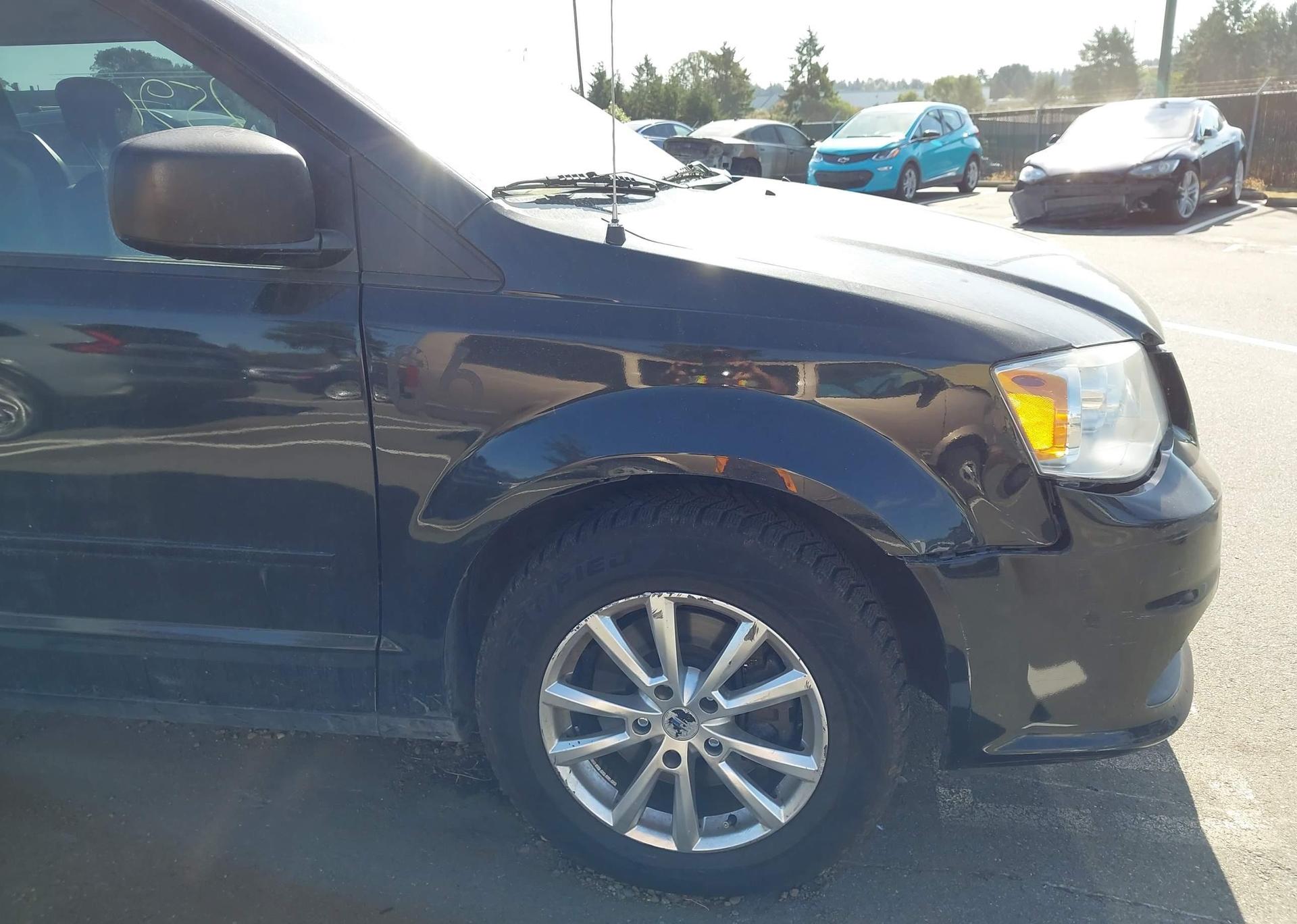 2016 DODGE GRAND CARAVAN SE