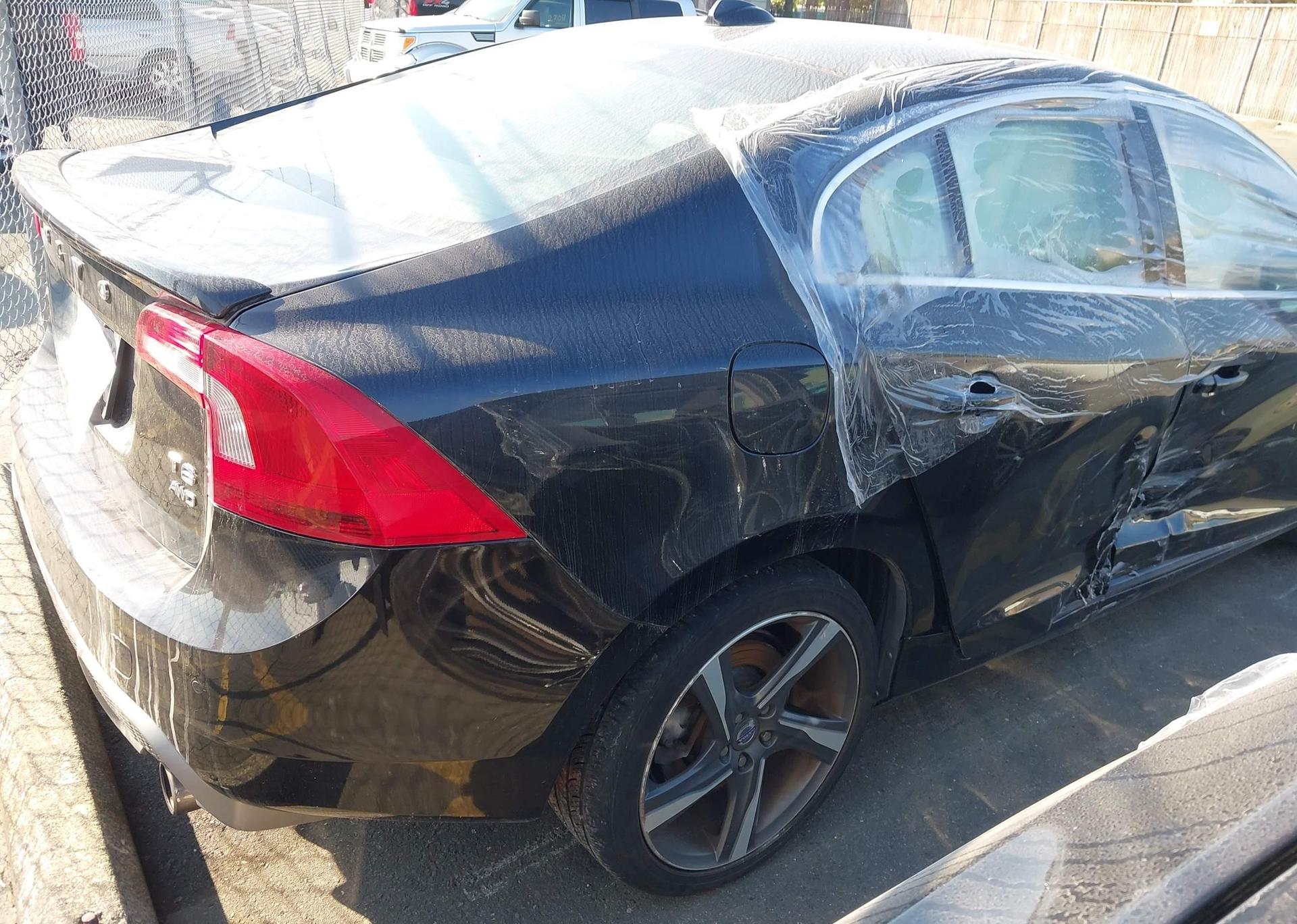 2012 VOLVO S60