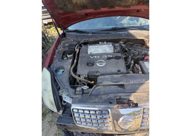 2004 NISSAN MAXIMA SE