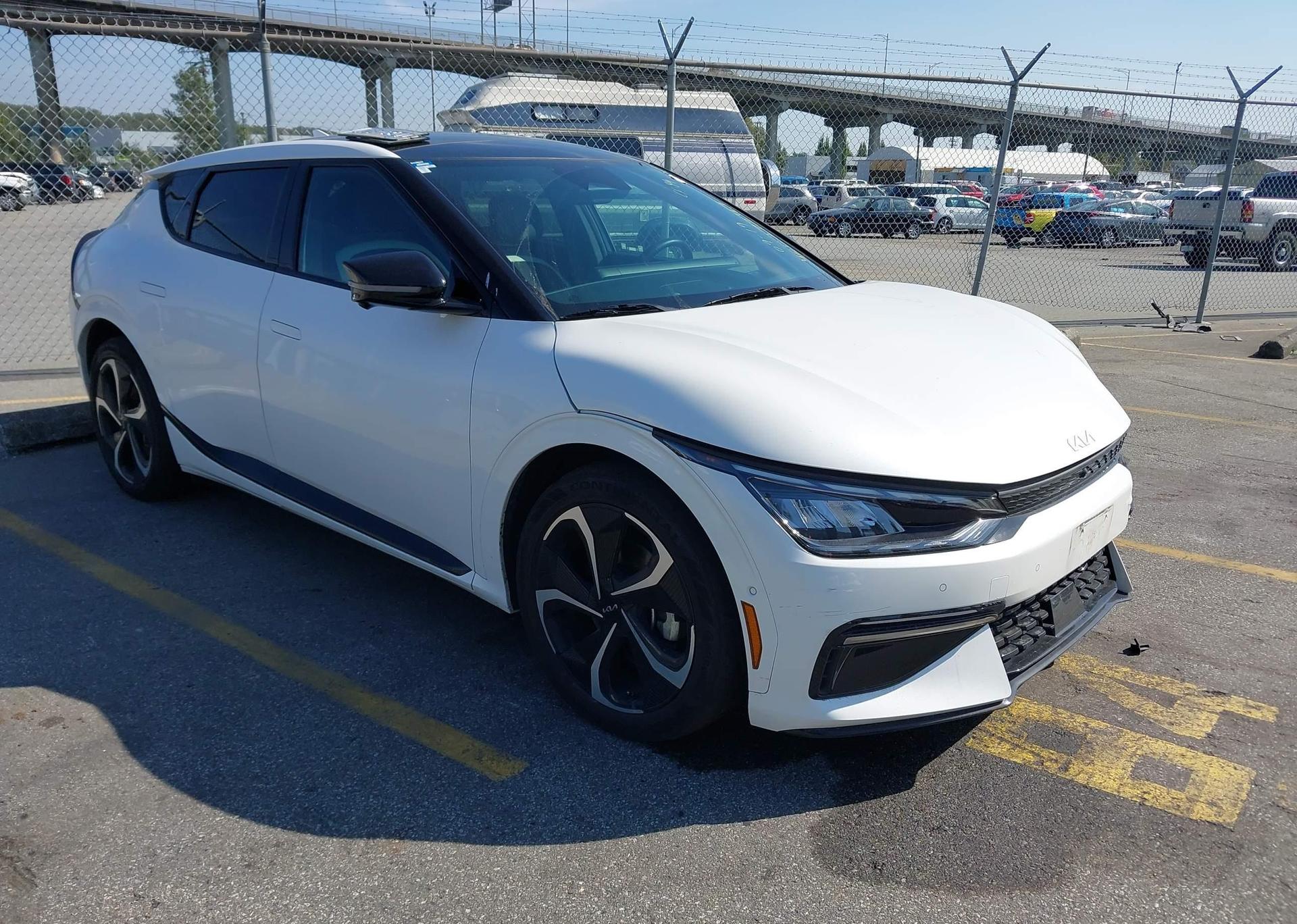 2023 KIA EV6