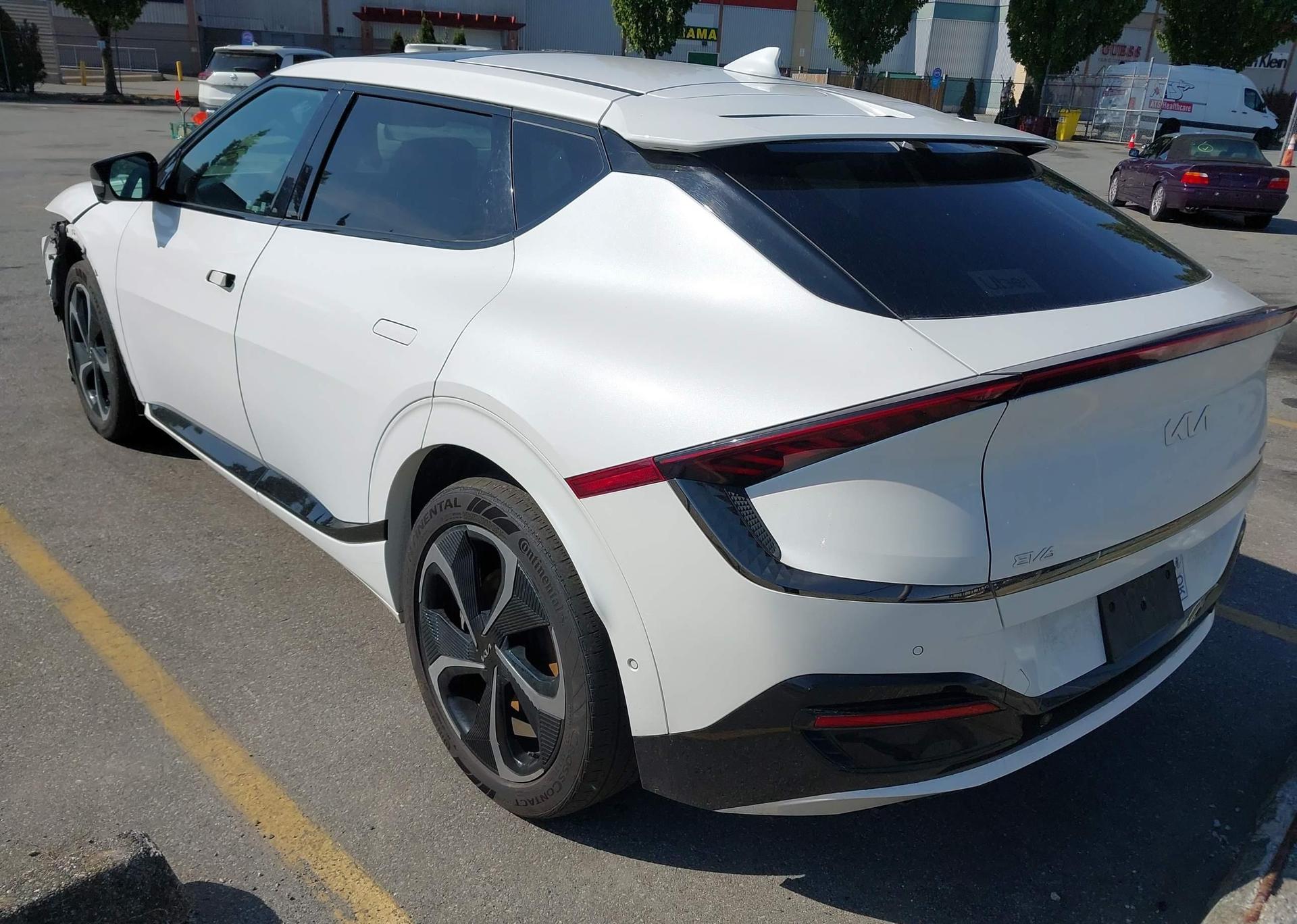 2023 KIA EV6