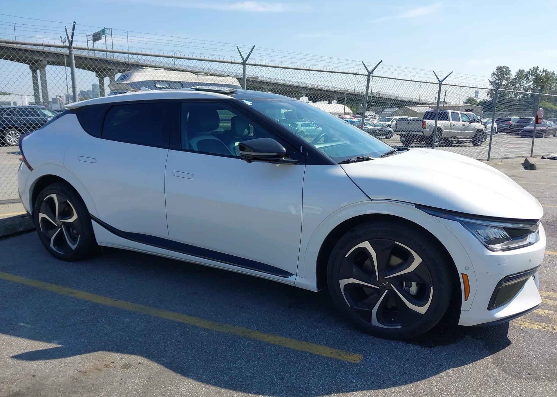 2023 KIA EV6