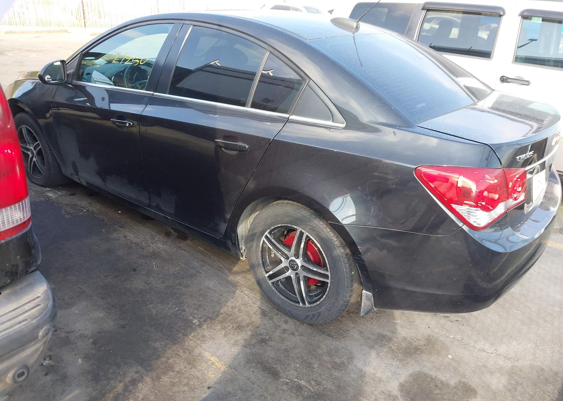 2016 CHEVROLET CRUZE
