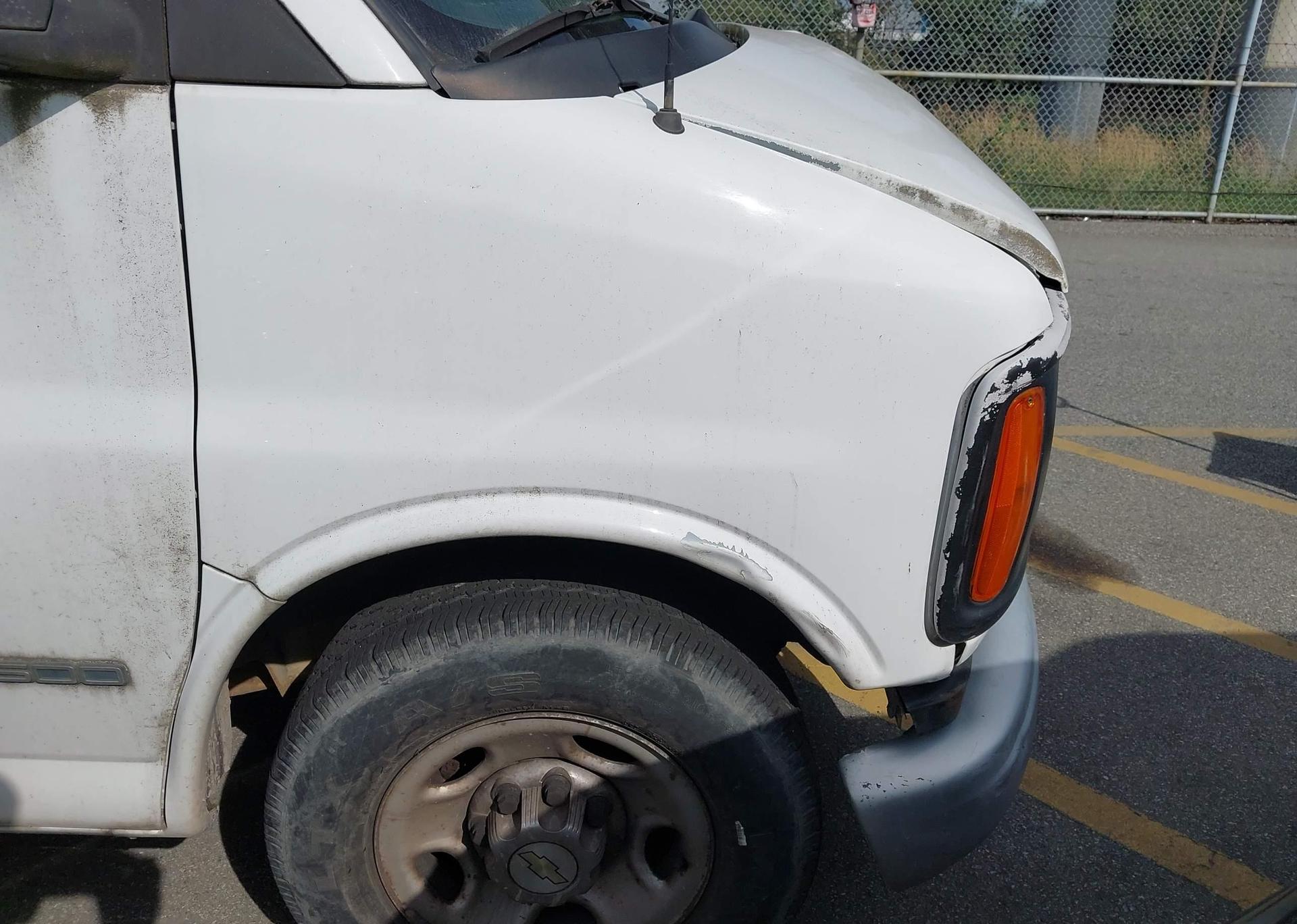 2001 CHEVROLET EXPRESS G2500