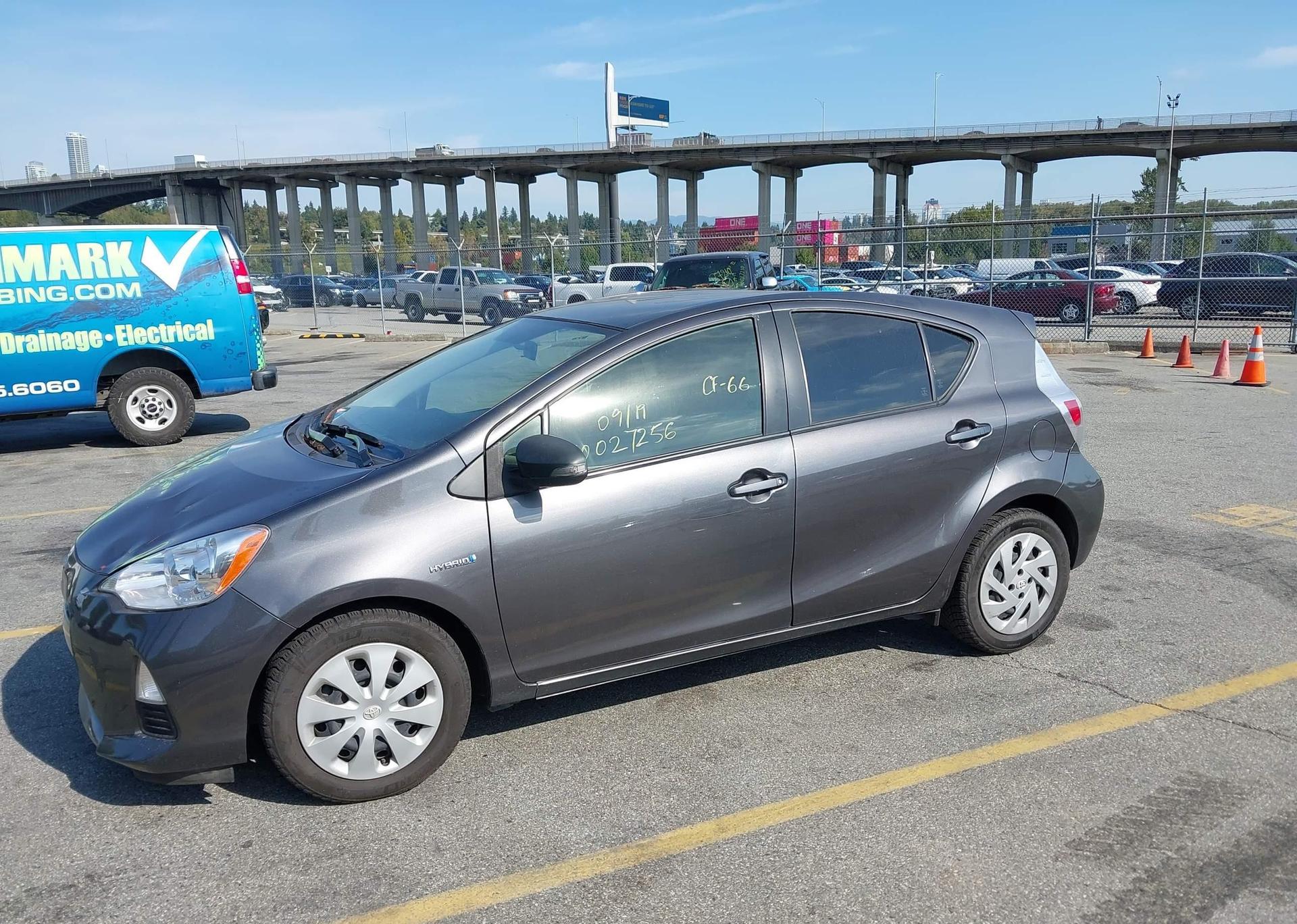 2014 TOYOTA PRIUS