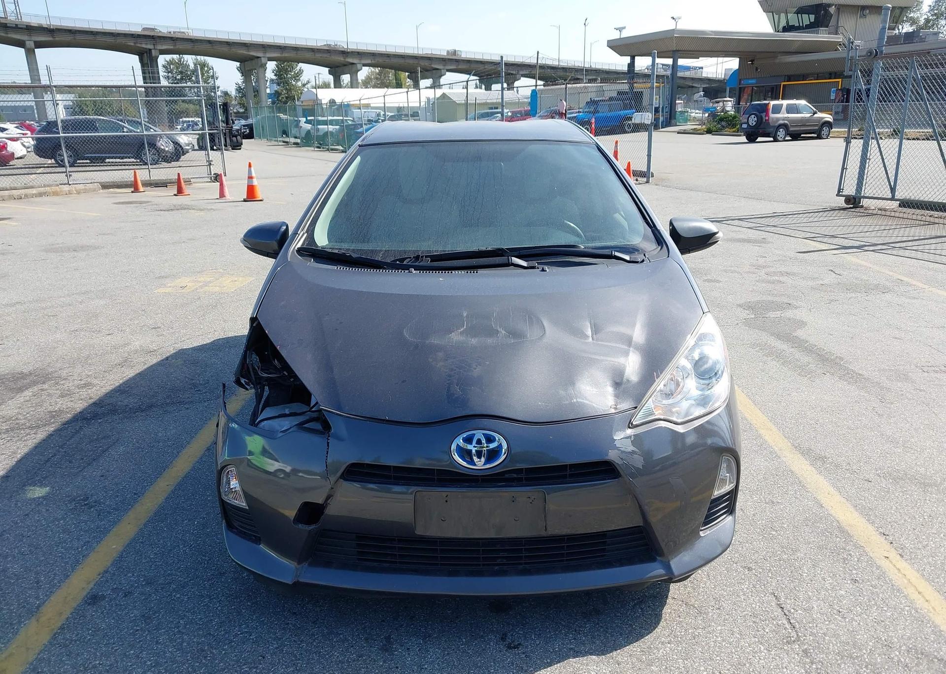 2014 TOYOTA PRIUS