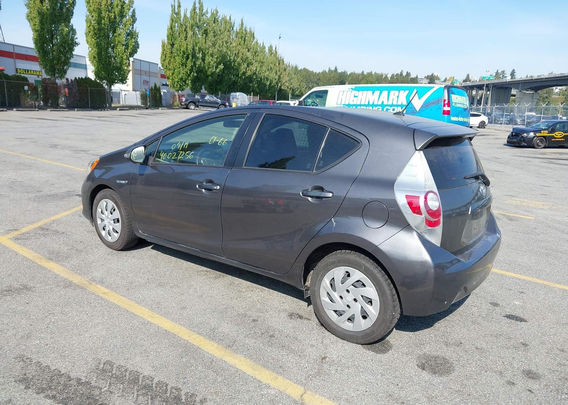 2014 TOYOTA PRIUS