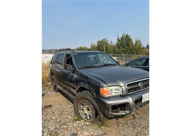 2004 NISSAN PATHFINDER LE