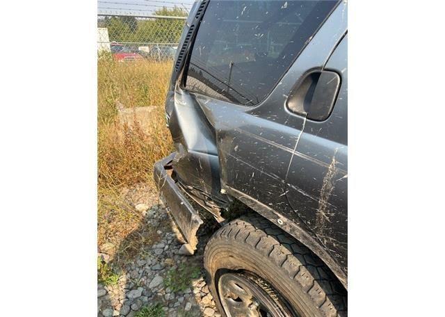 2004 NISSAN PATHFINDER LE