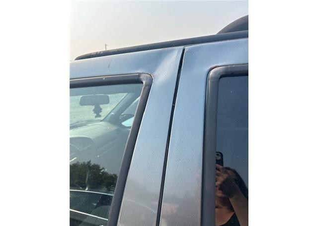 2004 NISSAN PATHFINDER LE