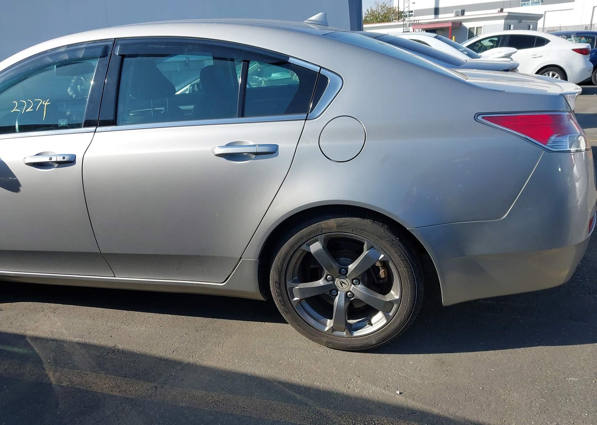2011 ACURA TL