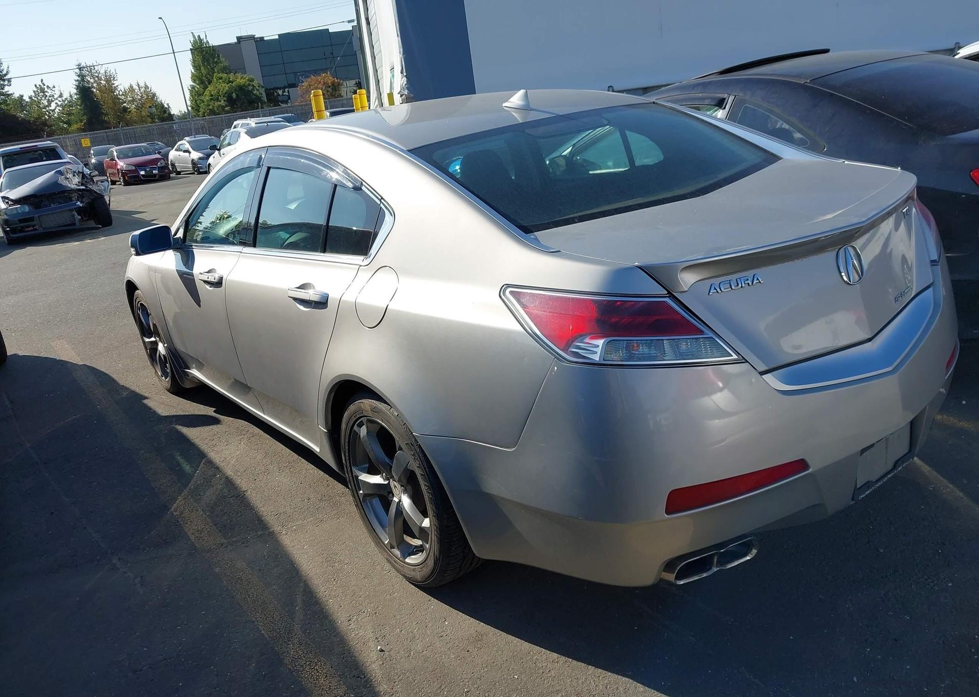 2011 ACURA TL