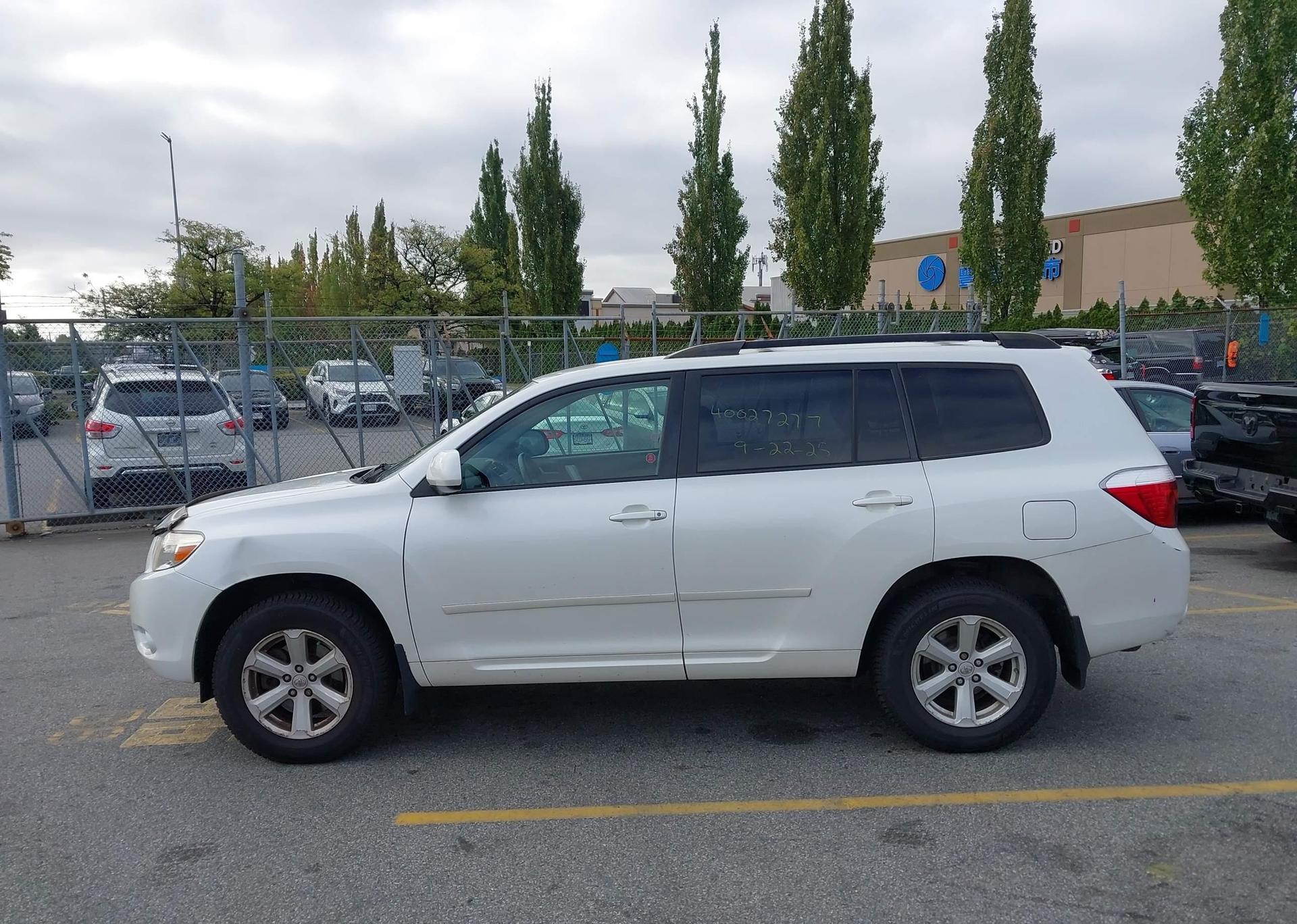 2009 TOYOTA HIGHLANDER