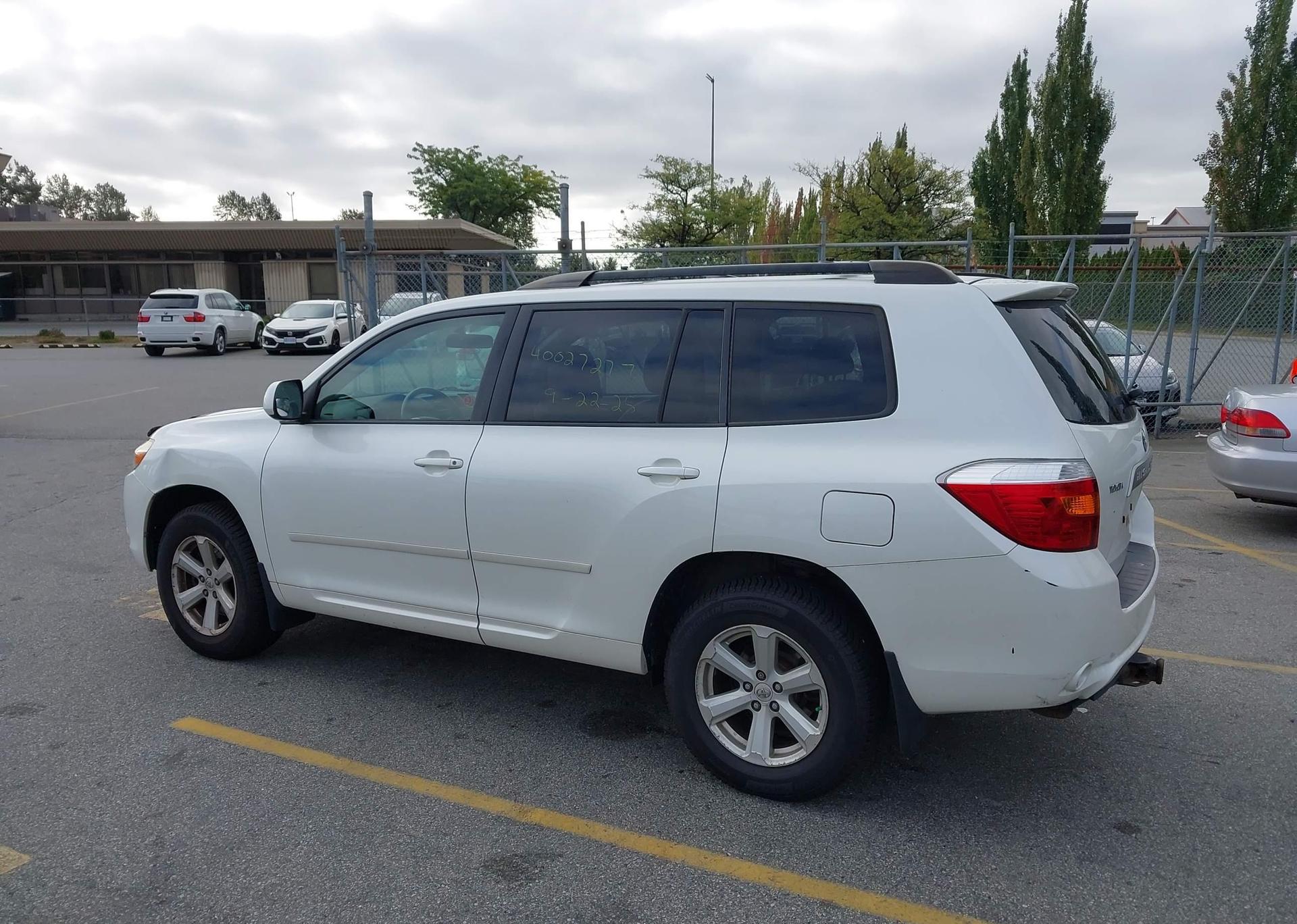 2009 TOYOTA HIGHLANDER