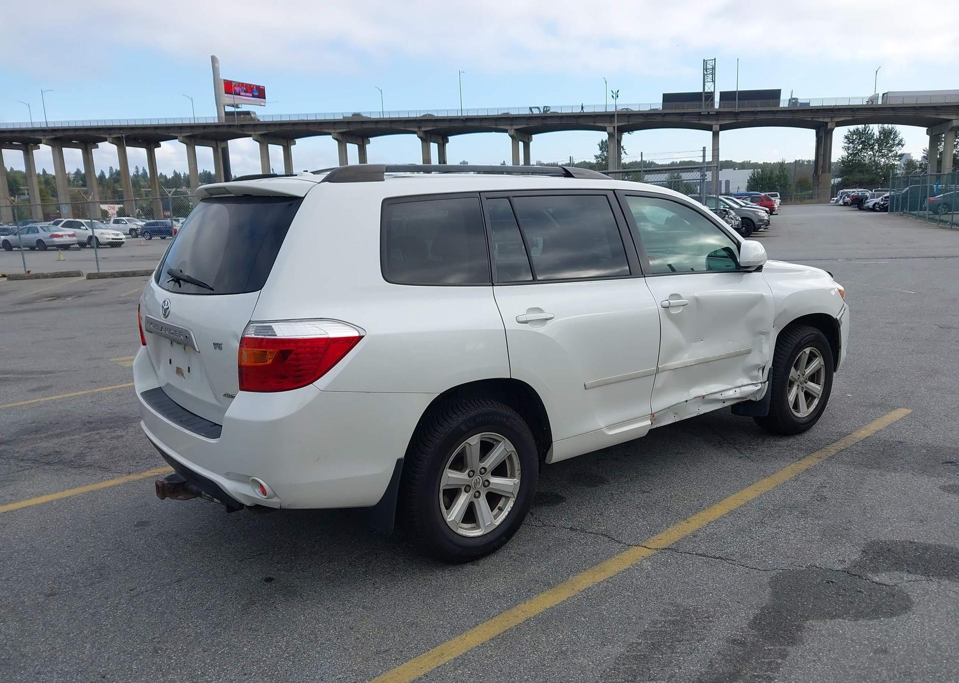 2009 TOYOTA HIGHLANDER