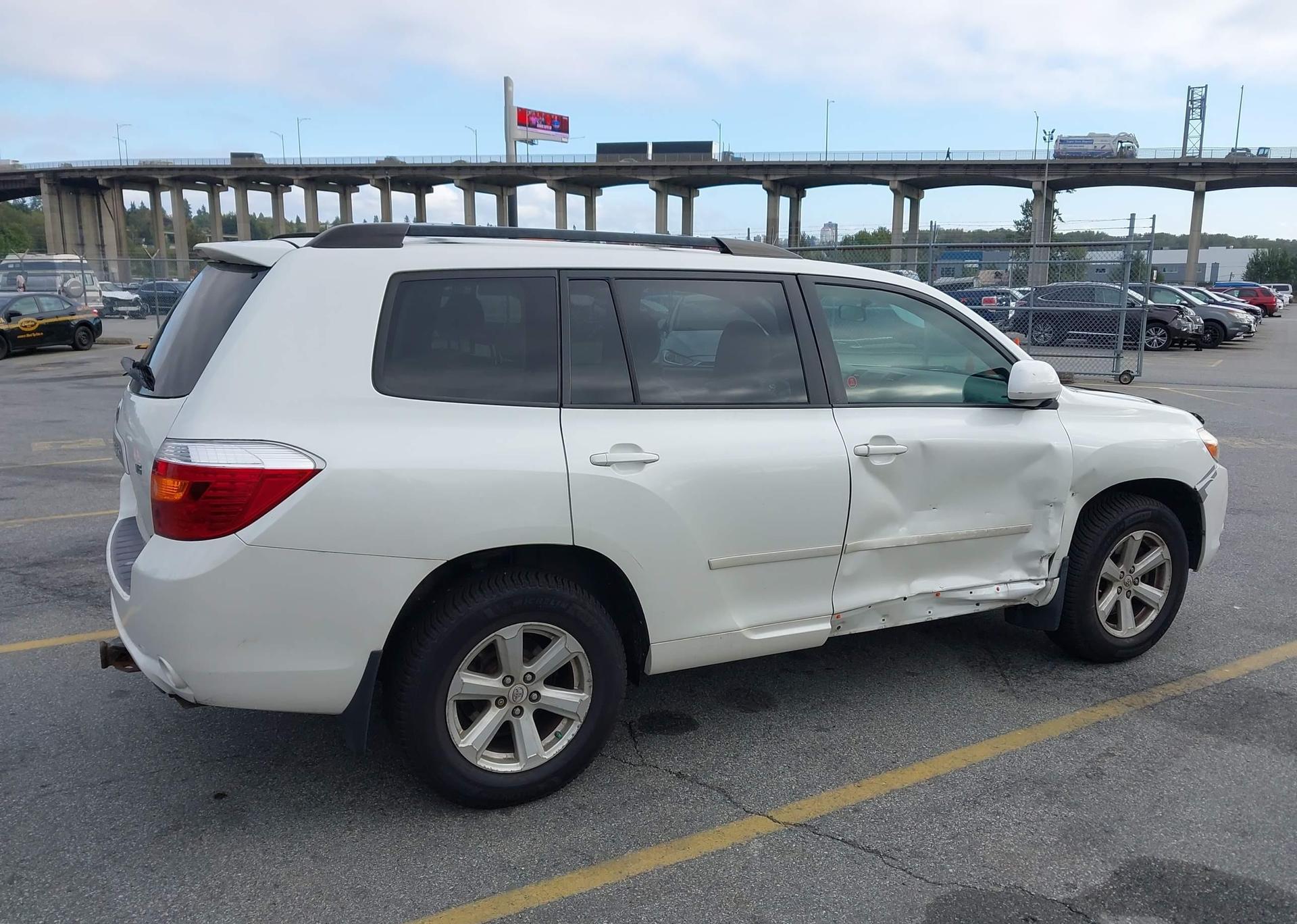 2009 TOYOTA HIGHLANDER