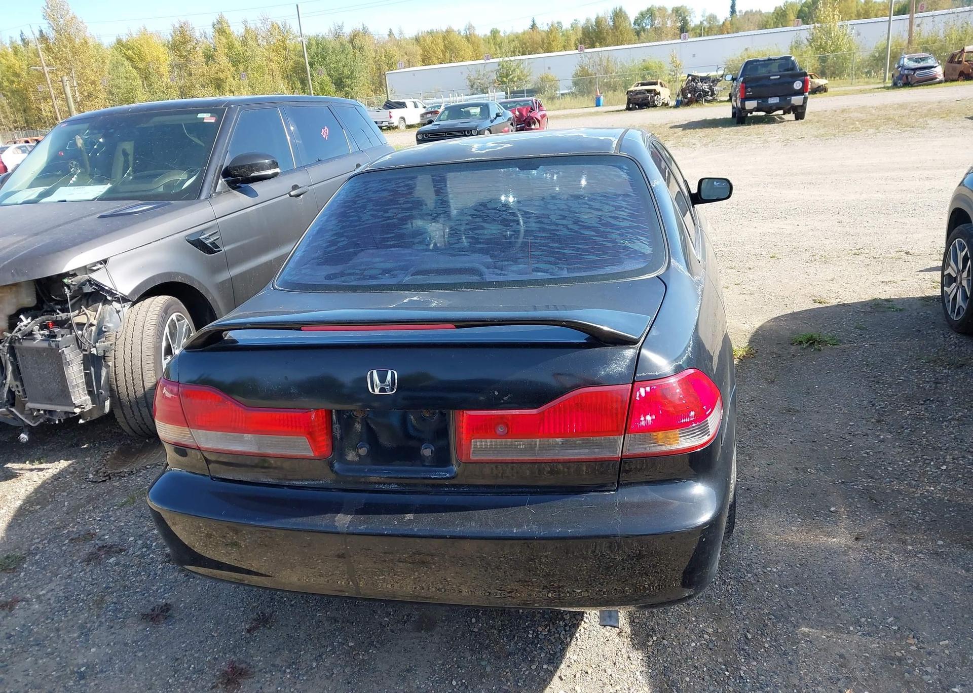 2001 HONDA ACCORD LX