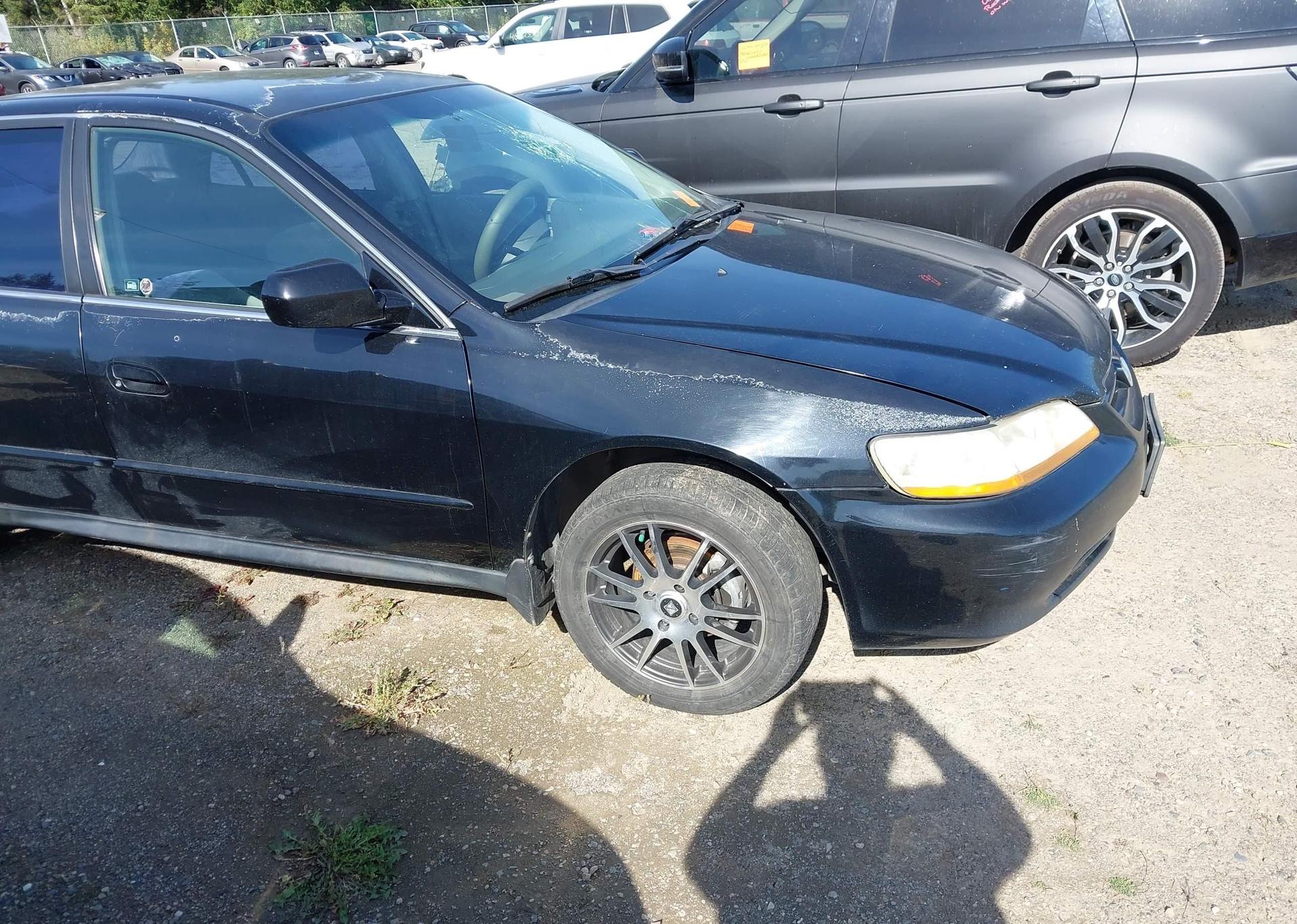 2001 HONDA ACCORD LX