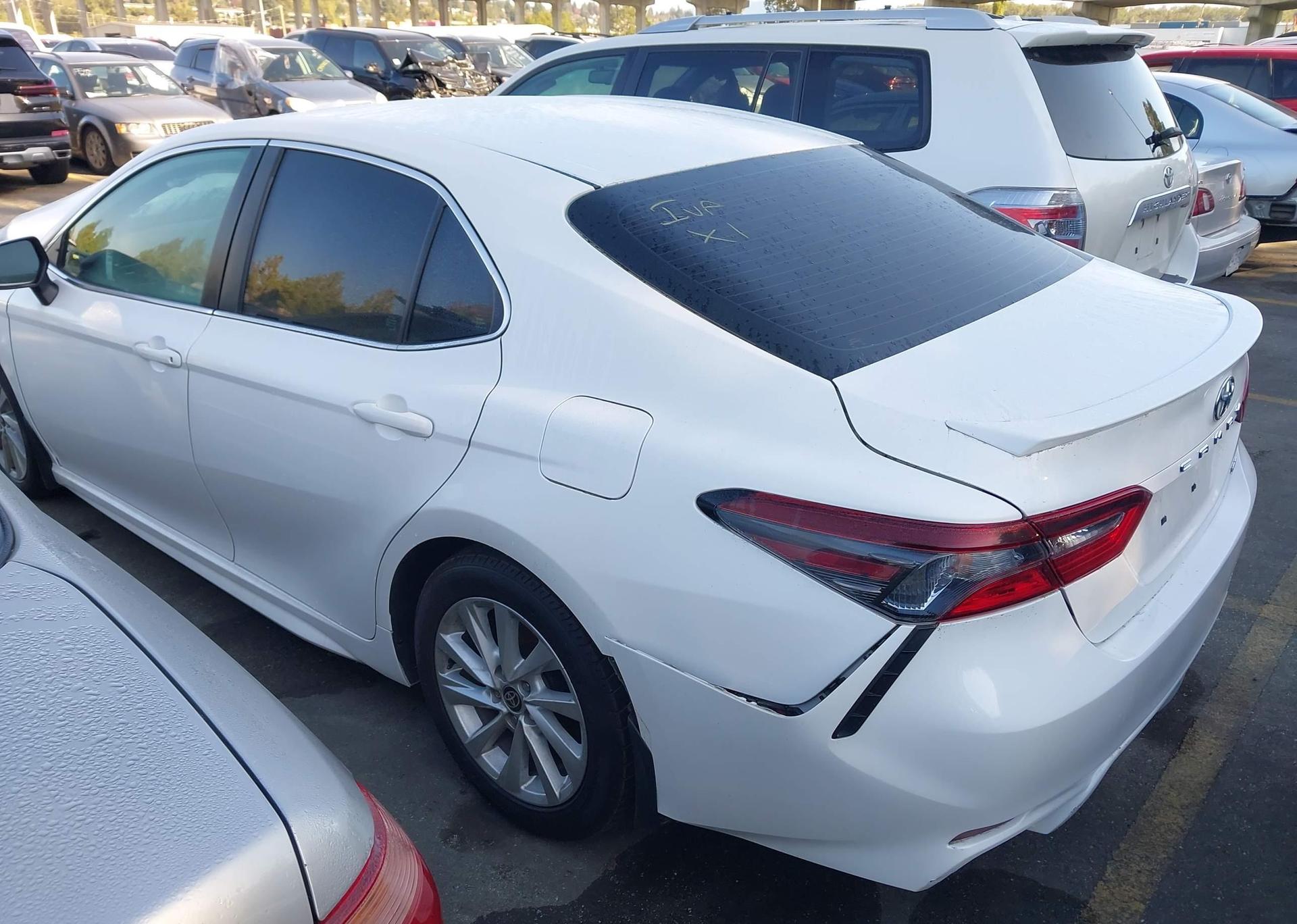2021 TOYOTA CAMRY SE