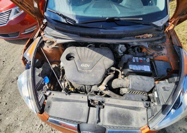 2012 HYUNDAI VELOSTER