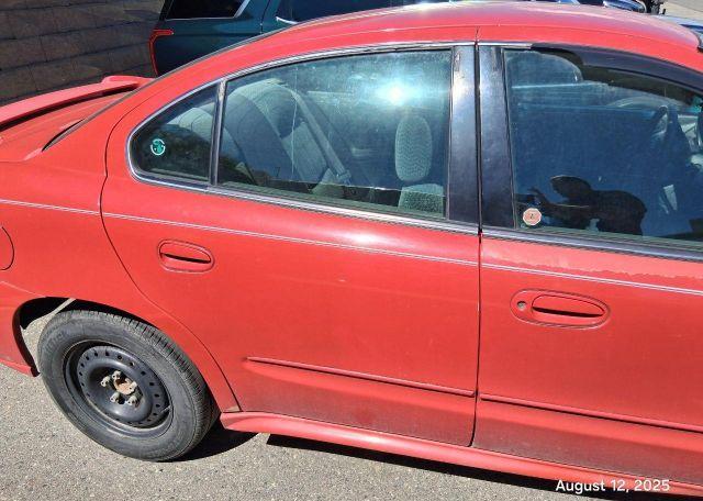 2004 PONTIAC GRAND AM SE1