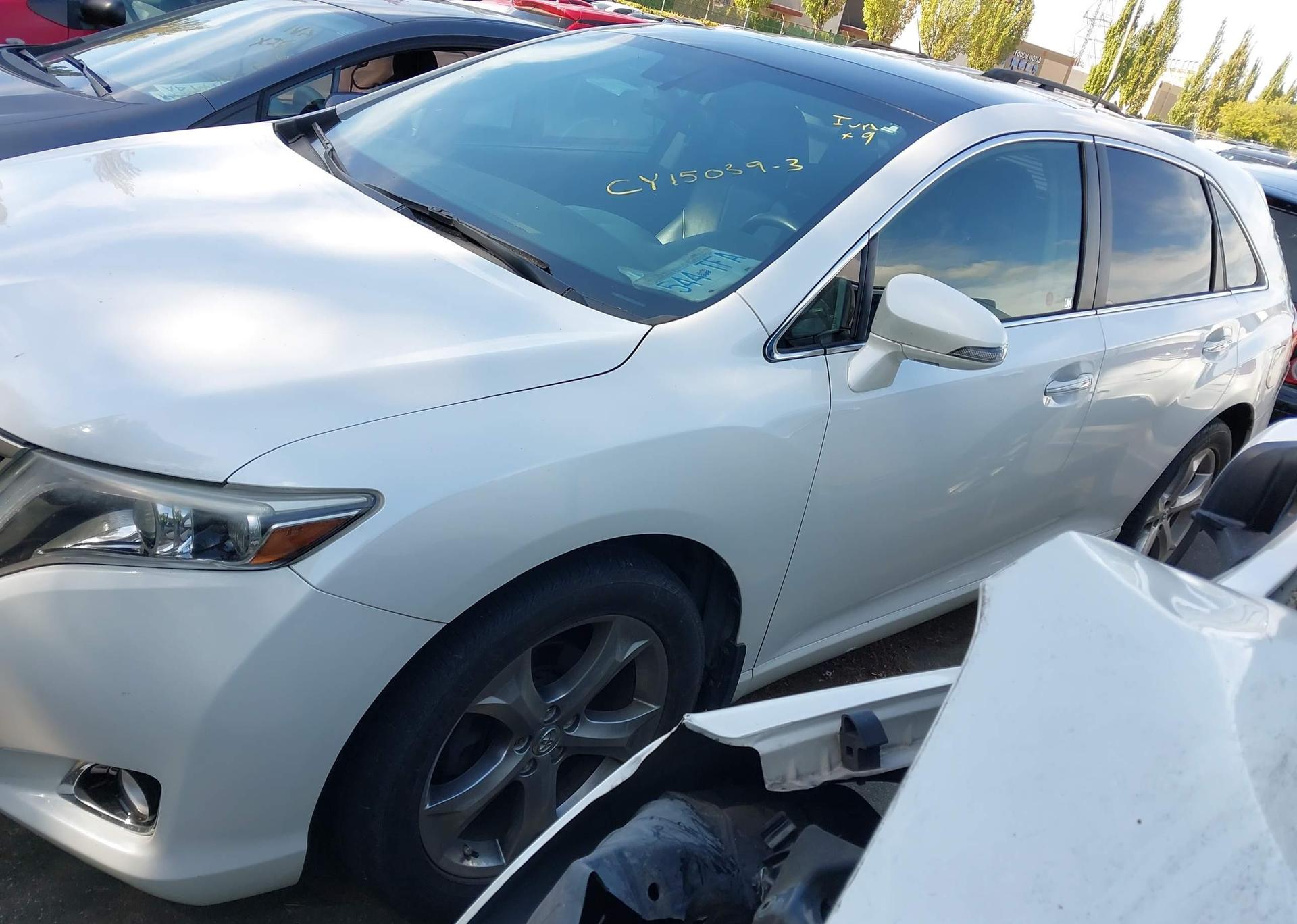 2013 TOYOTA VENZA LE