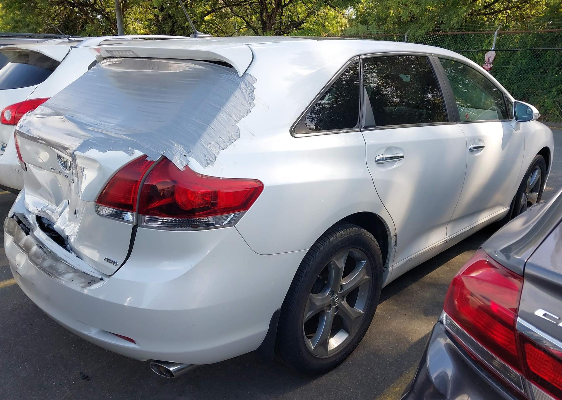 2013 TOYOTA VENZA LE