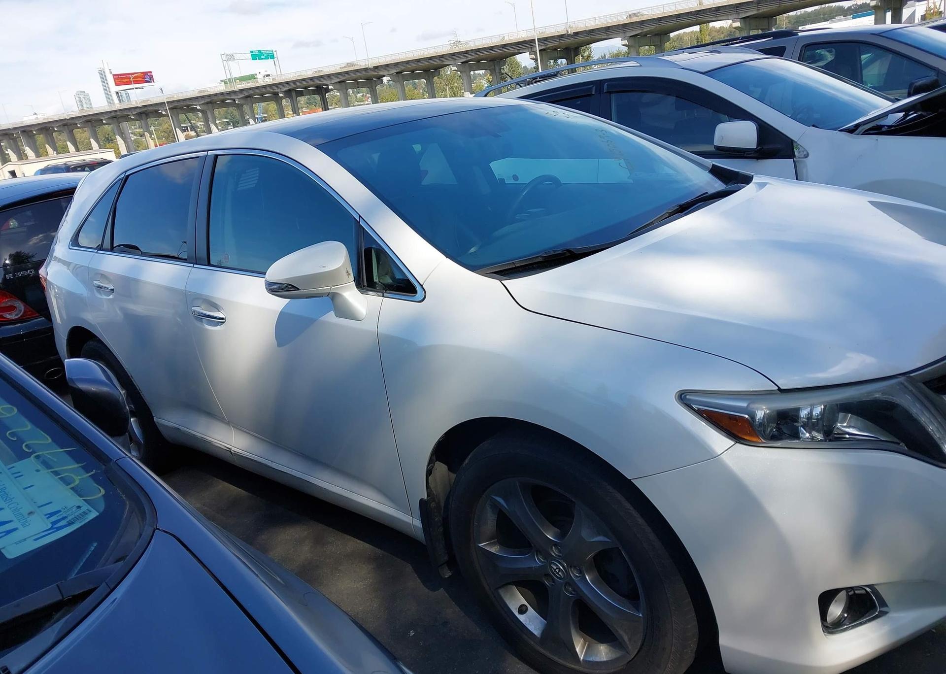 2013 TOYOTA VENZA LE