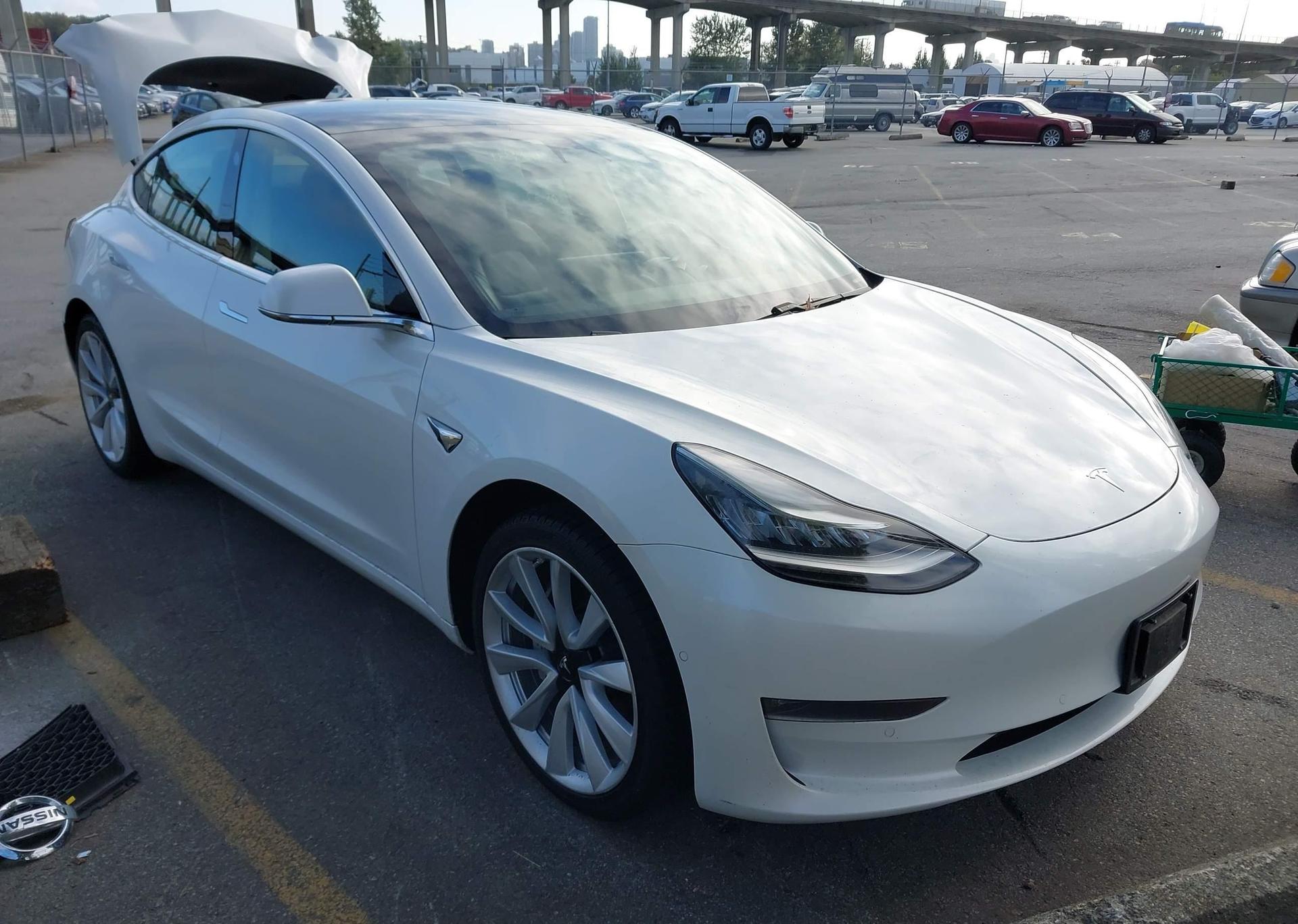 2020 TESLA MODEL 3