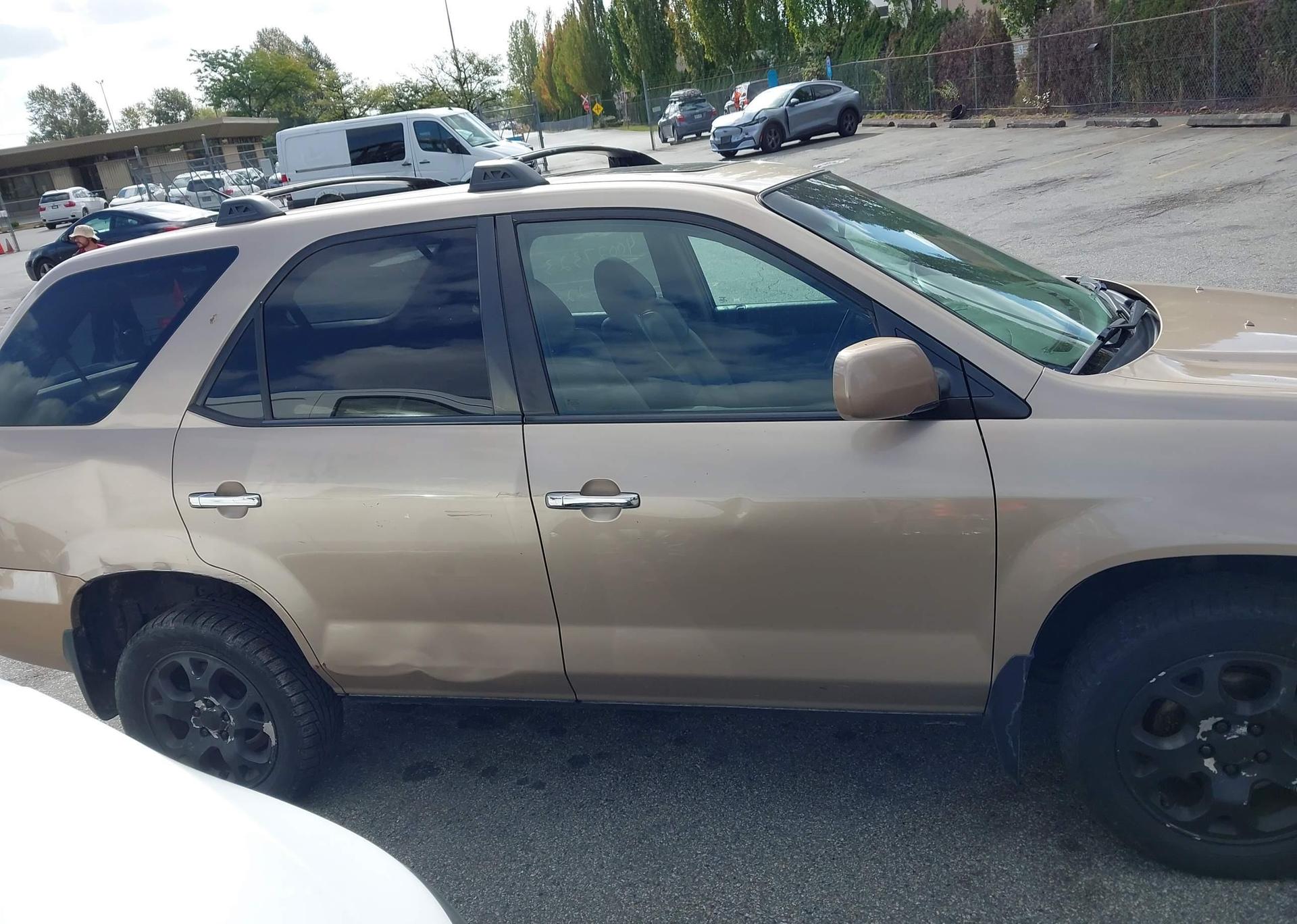 2001 ACURA MDX