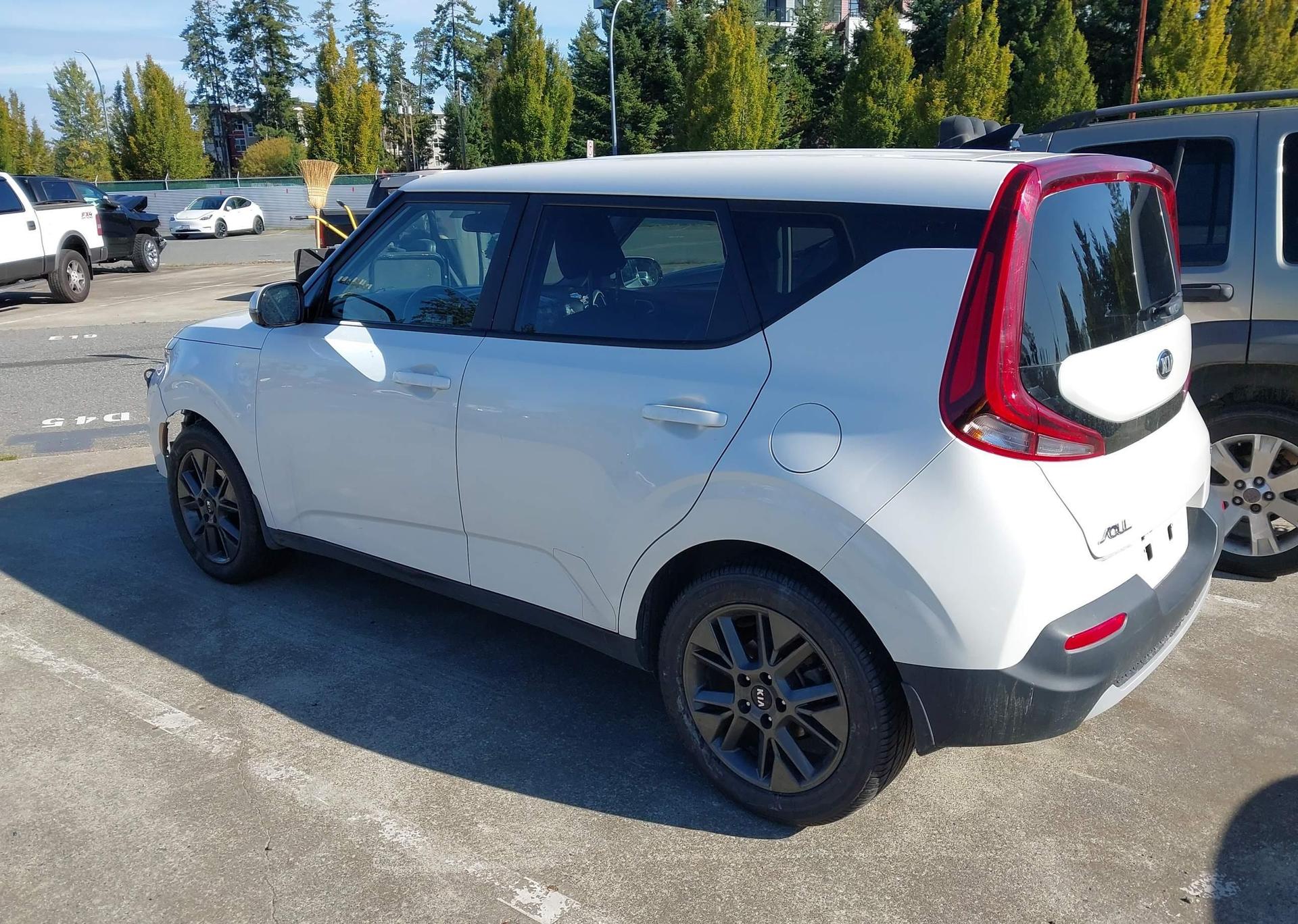 2021 KIA SOUL