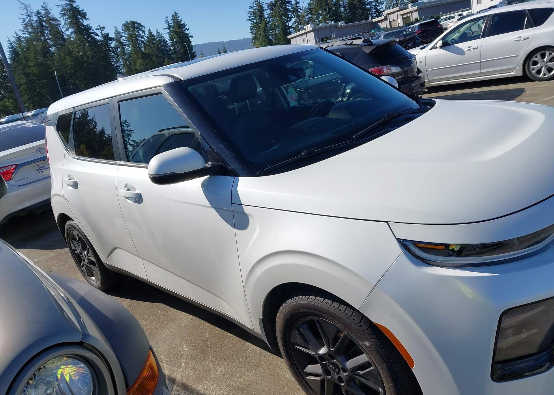 2021 KIA SOUL
