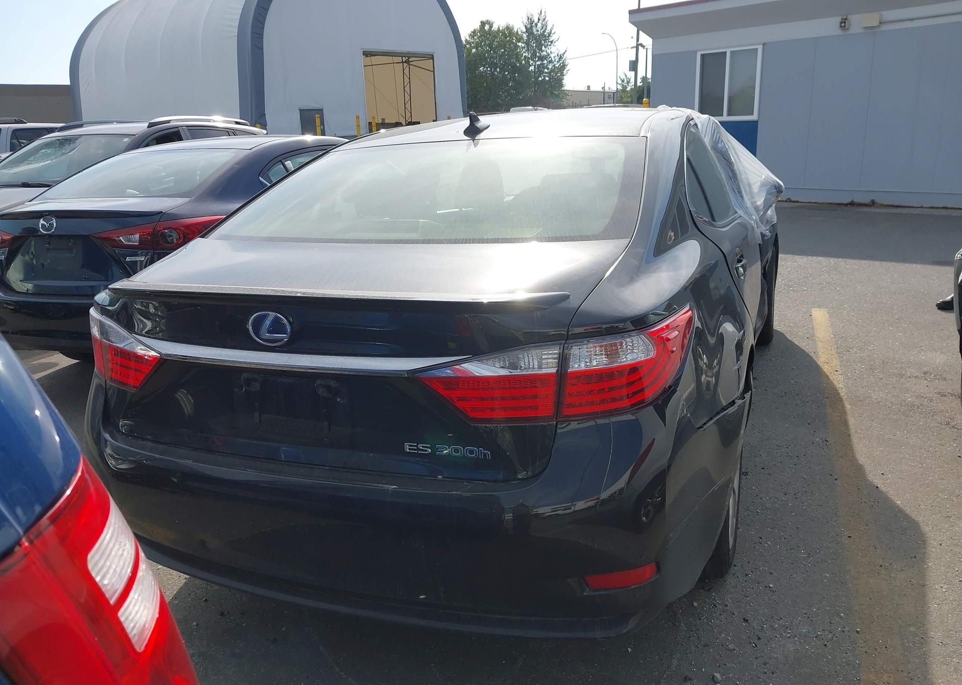 2013 LEXUS ES 300H