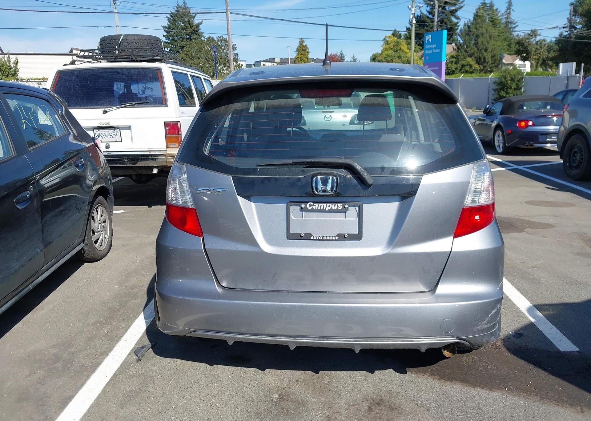2009 HONDA FIT