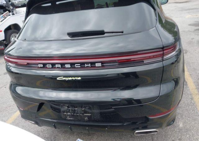 2024 PORSCHE CAYENNE E-HYBRID