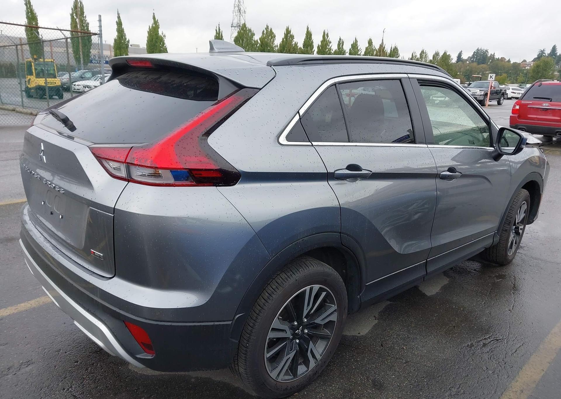 2023 MITSUBISHI ECLIPSE CROSS LE