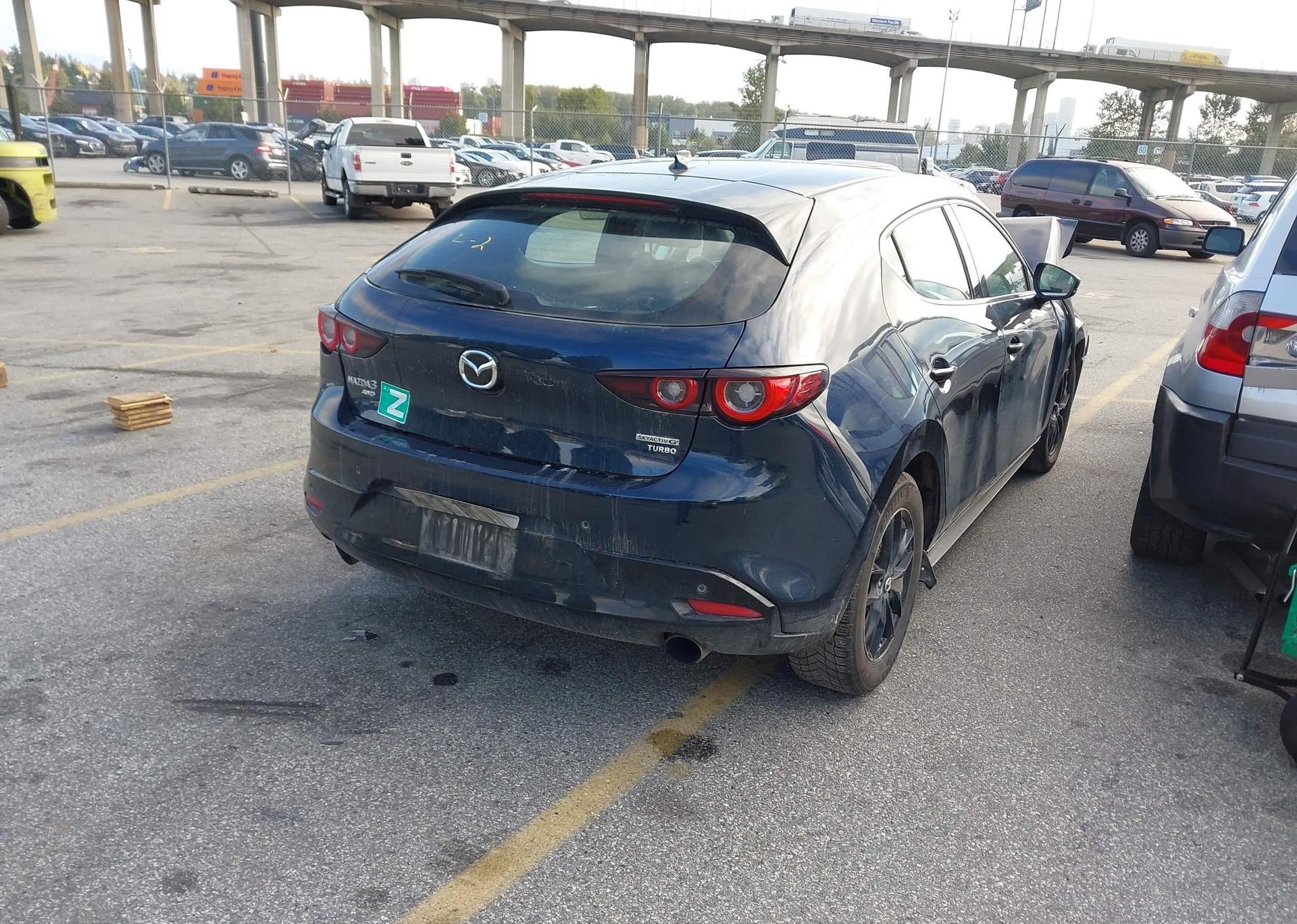2024 MAZDA 3 GT