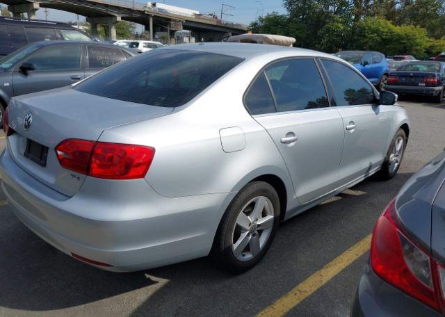 2013 VOLKSWAGEN JETTA TDI