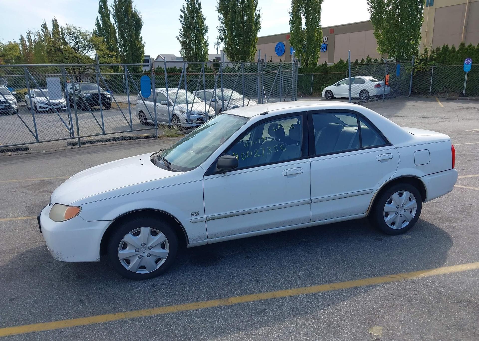 2002 MAZDA PROTEGE DX