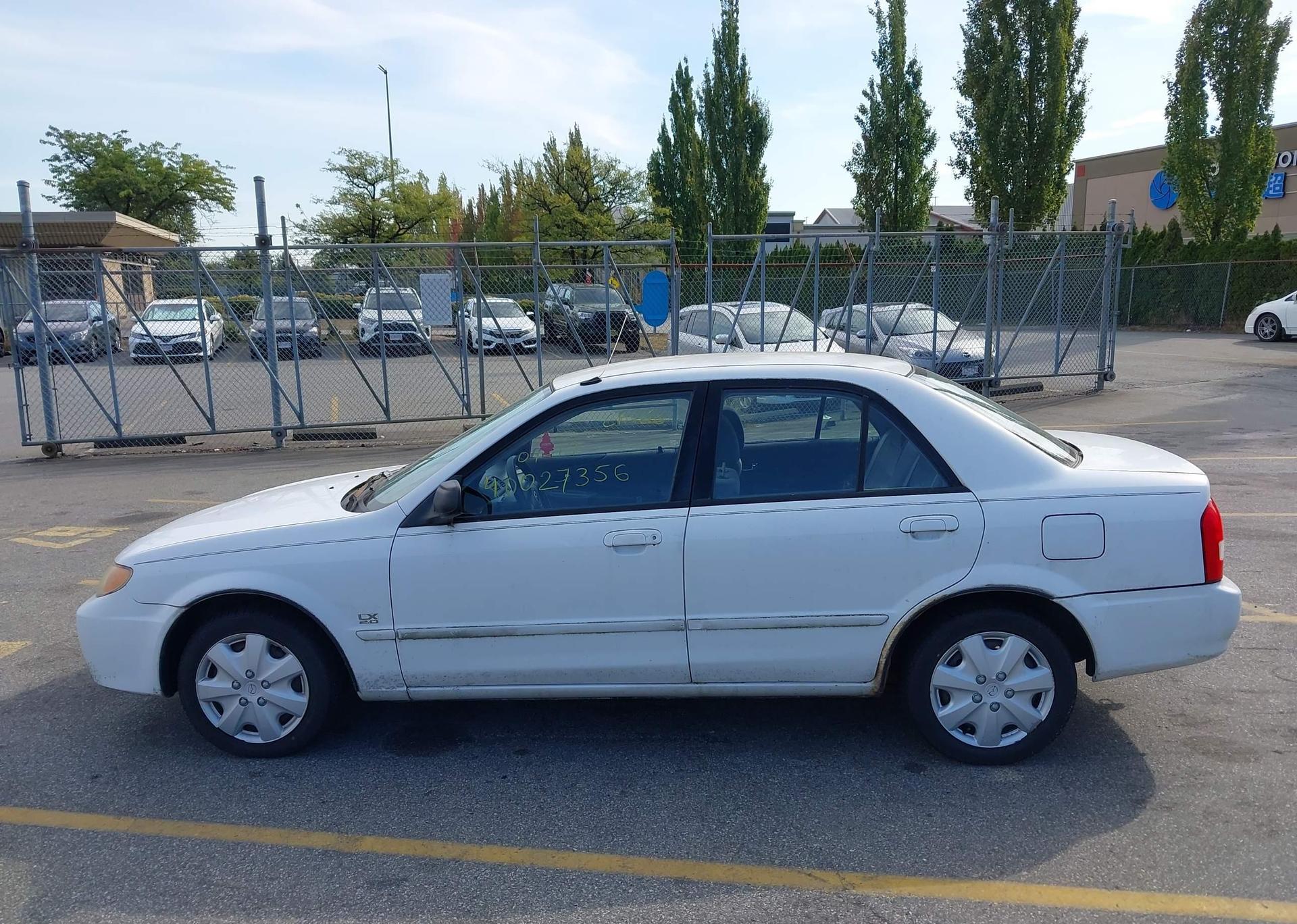 2002 MAZDA PROTEGE DX