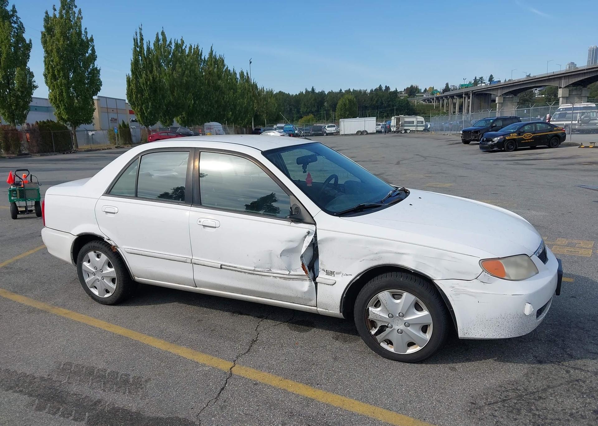 2002 MAZDA PROTEGE DX