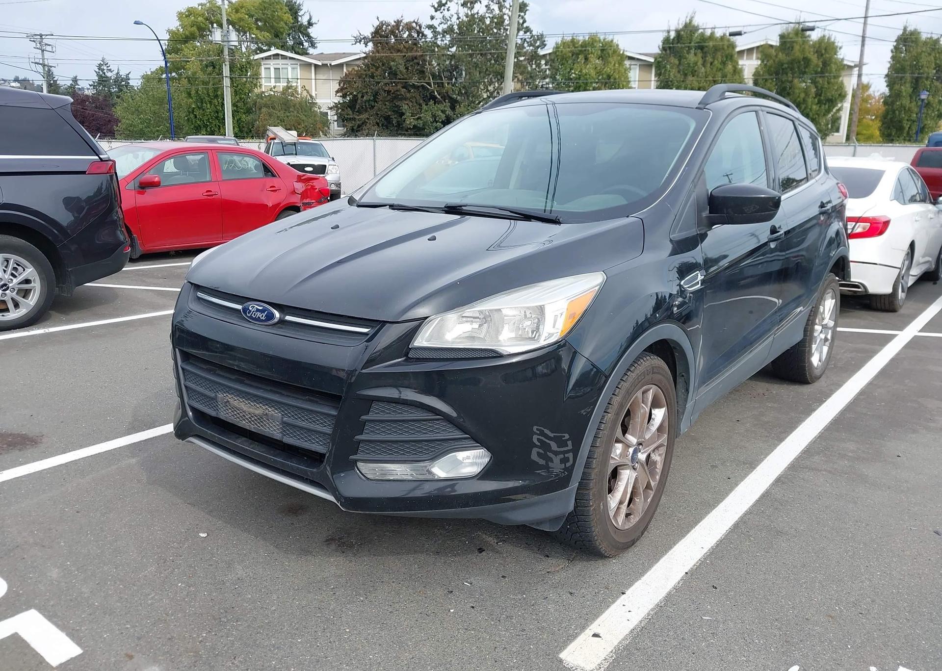 2015 FORD ESCAPE SE
